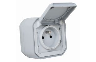 Prise de courant saillie 2P+T - 16A